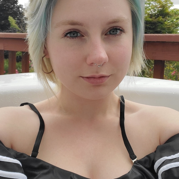 Meet the Posher - Picture 10 of 11